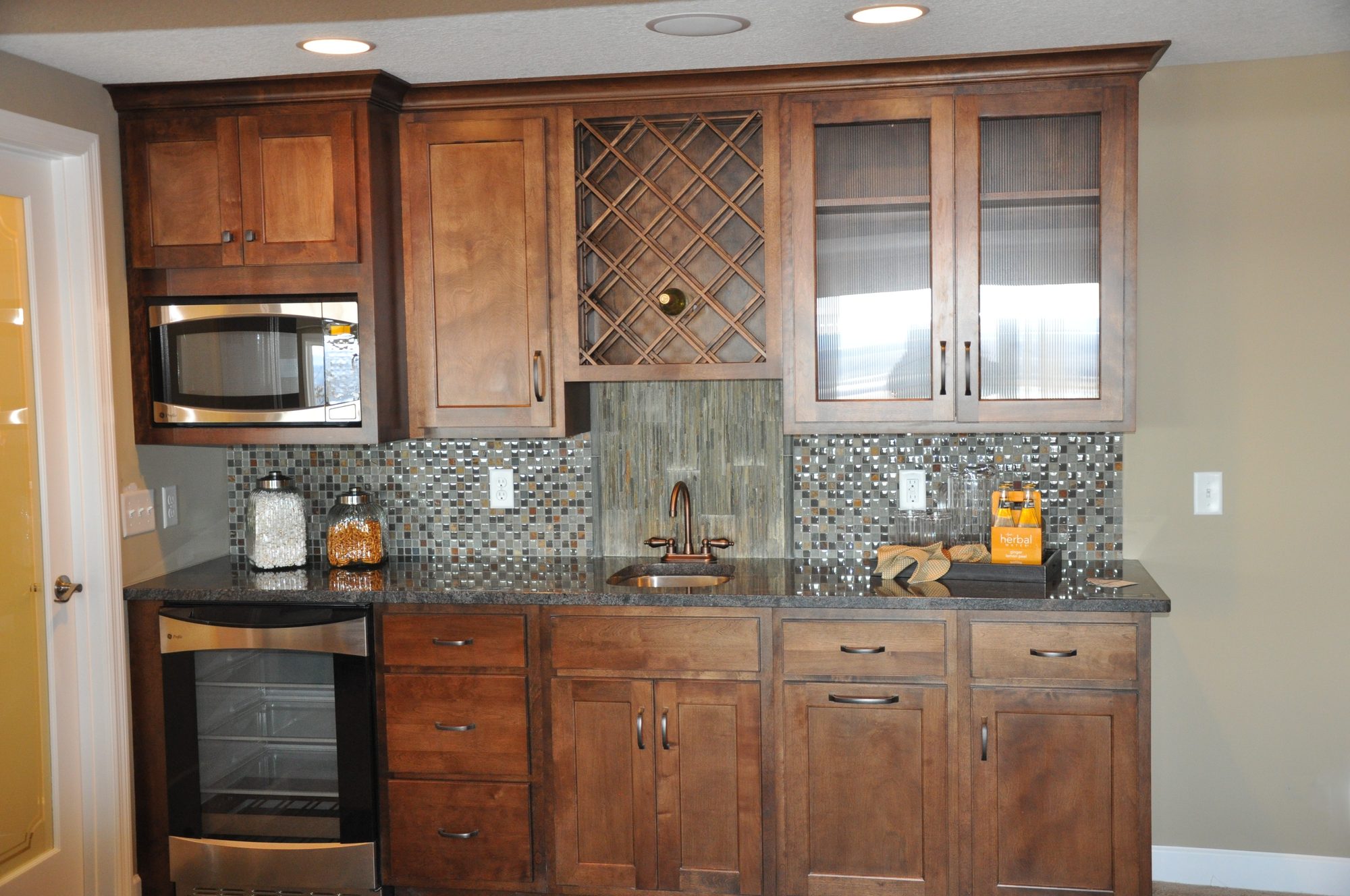 Custom bar cabinetry, Chanhassen MN by BN Builders